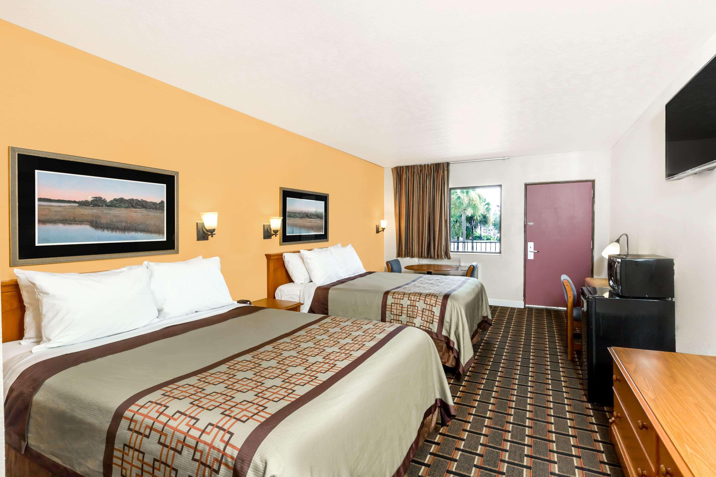 Days Inn By Wyndham Little River Exterior foto